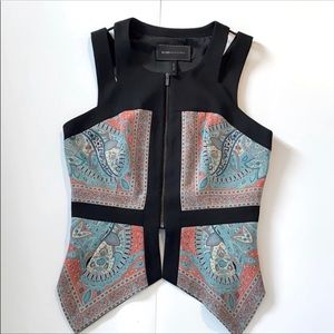 🌸Host Pick🌸BCBG Paisley zipped top / vest